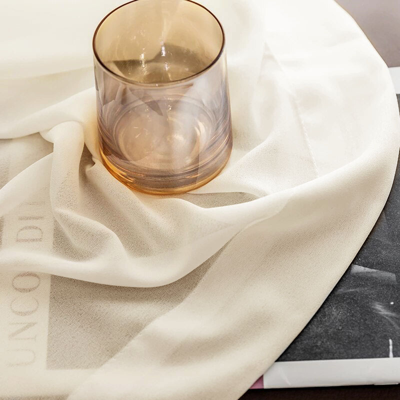 perdea-din-matase-model-uni-usor-catifelata-material-semi-opac-crem-14786-03-secundara.jpg